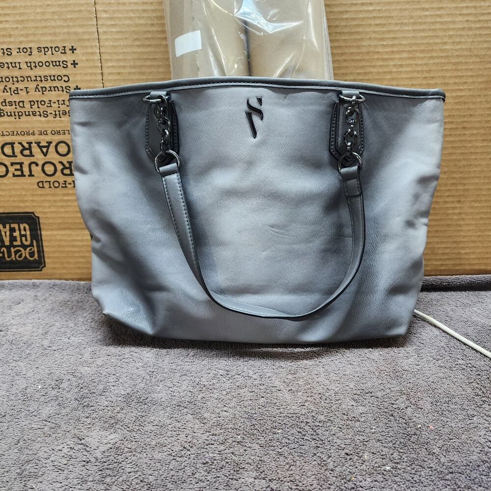 Vera Wang leather Gray handbag purse tote very soft leather  E